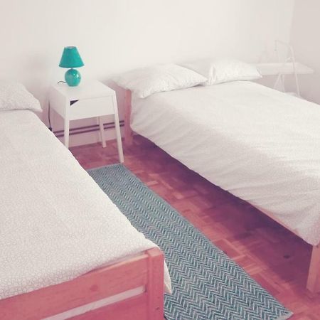 Voyage Appartement Varaždin Buitenkant foto
